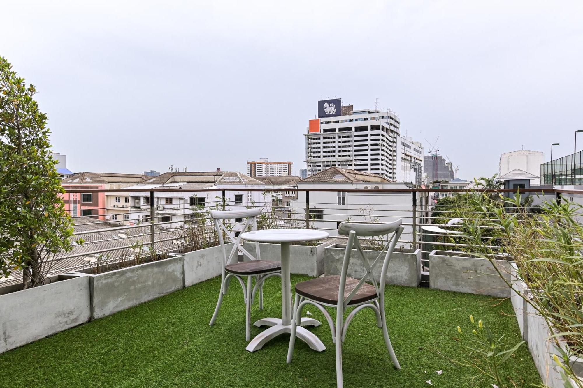 Shewin De Bangkok Hotel Екстериор снимка