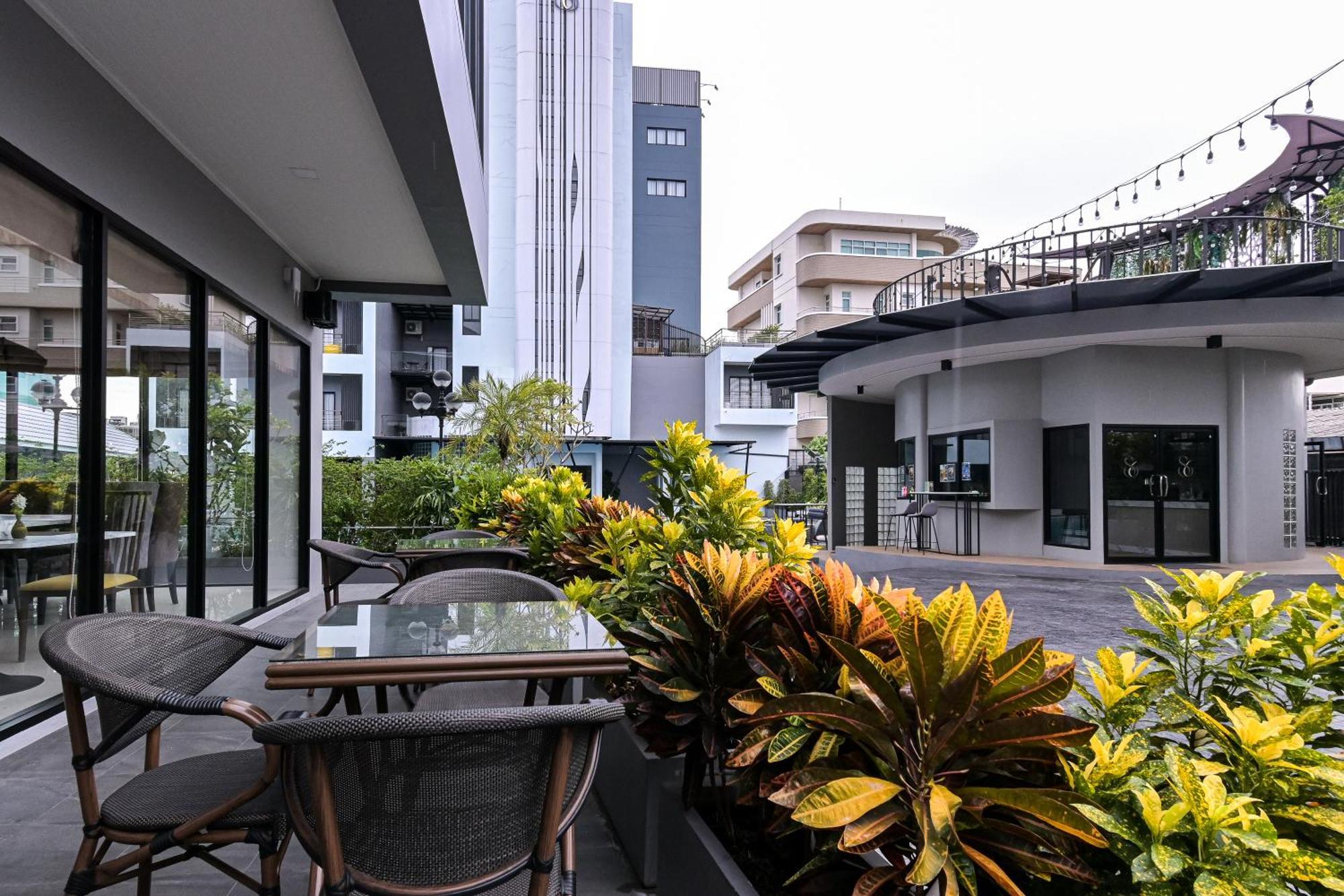 Shewin De Bangkok Hotel Екстериор снимка
